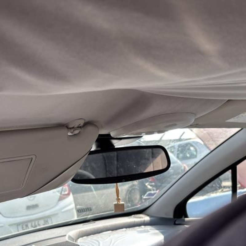 Vase de lave glace PEUGEOT 407 Photo n°18