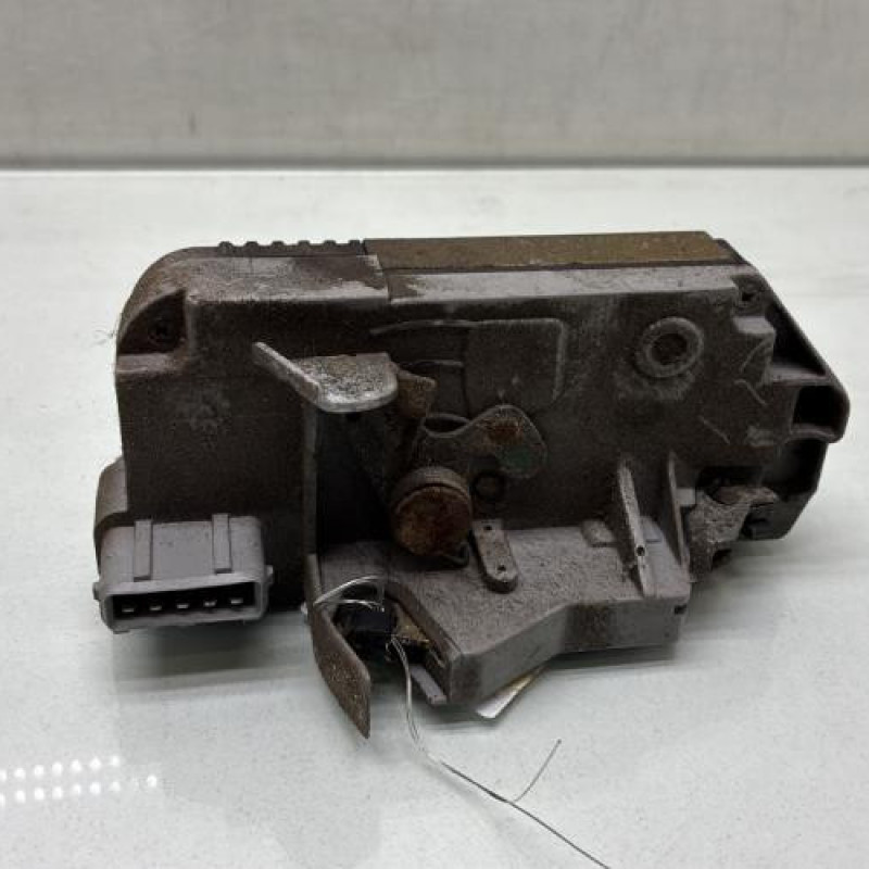 Serrure arriere gauche PEUGEOT 306 Photo n°2