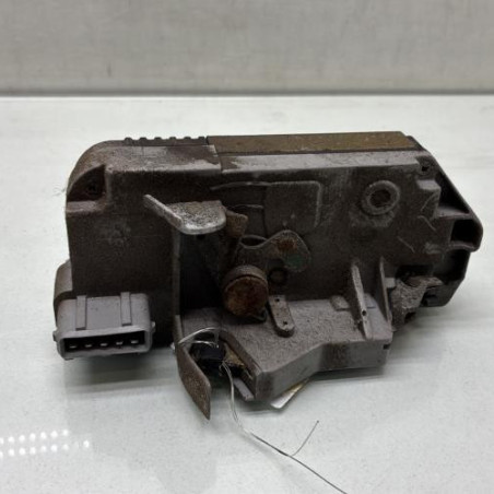 Serrure arriere gauche PEUGEOT 306