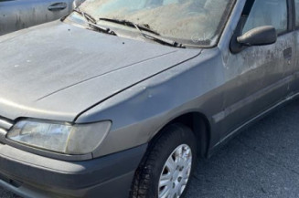 Serrure arriere gauche PEUGEOT 306