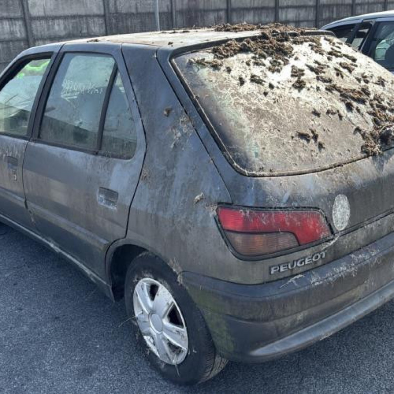 Serrure arriere gauche PEUGEOT 306 Photo n°9