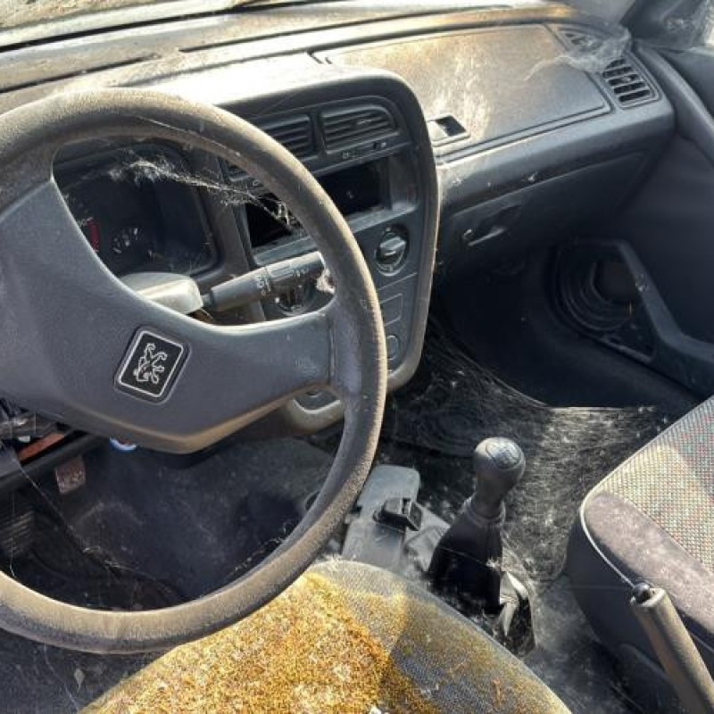 Serrure arriere gauche PEUGEOT 306 Photo n°17