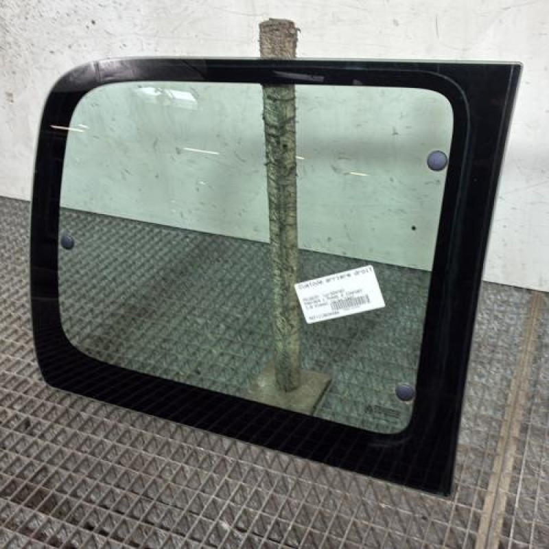 Custode arriere droit PEUGEOT PARTNER 1 Photo n°3