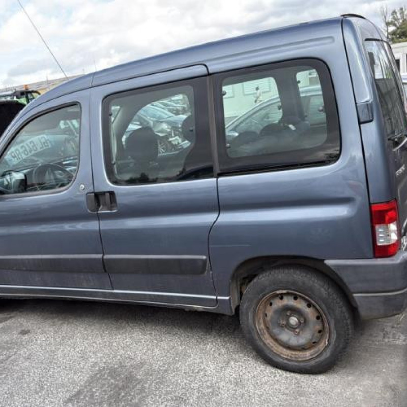 Custode arriere droit PEUGEOT PARTNER 1 Photo n°13