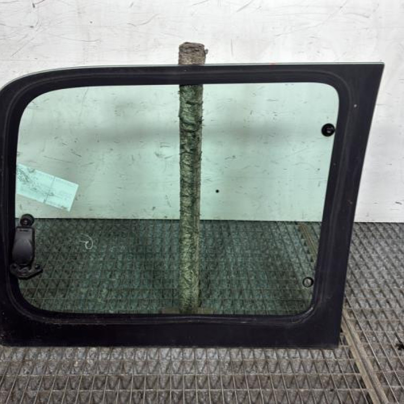 Custode arriere gauche PEUGEOT PARTNER 1 Photo n°4