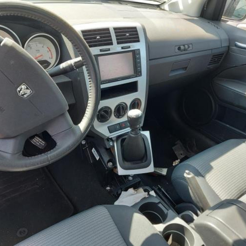 Compresseur clim DODGE CALIBER Photo n°11