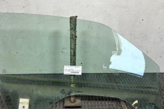 Vitre avant gauche AUDI A4 2