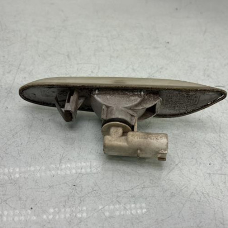 Repetiteur clignotant avant gauche (Feux) BMW SERIE 3 E90