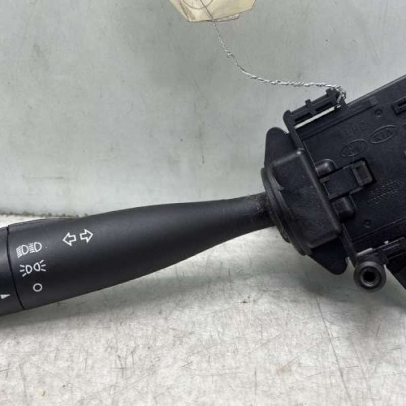 Commodo phare HYUNDAI I 10 1 Photo n°1