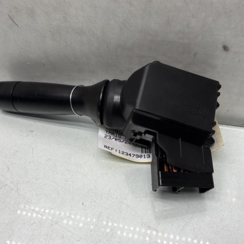 Commodo d'essuie glaces TOYOTA YARIS 2 Photo n°4