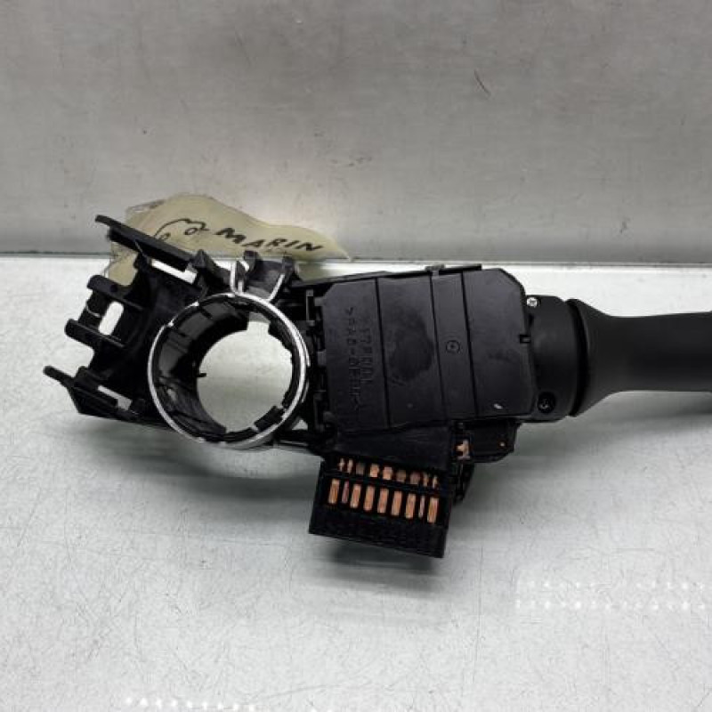 Commodo phare TOYOTA YARIS 2 Photo n°3