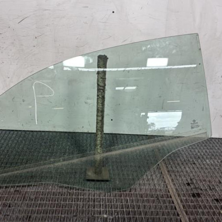 Vitre avant gauche FIAT 500 2 Photo n°1