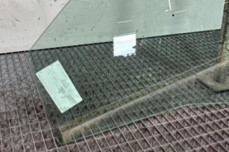 Vitre avant gauche FIAT 500 2