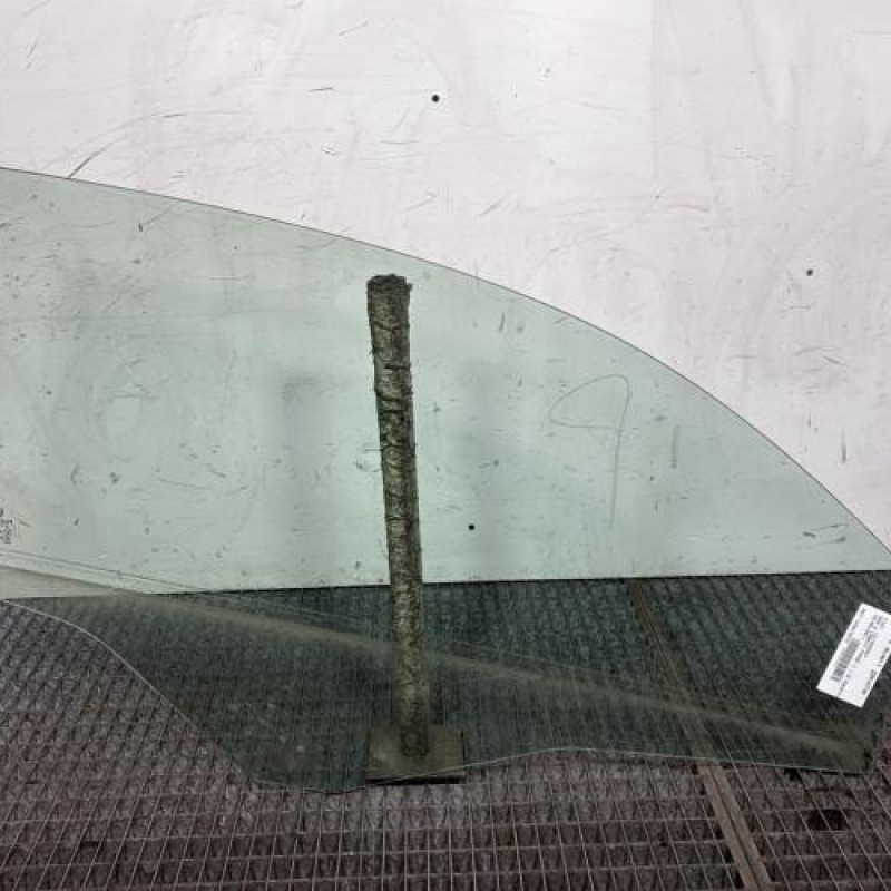 Vitre avant gauche FIAT 500 2 Photo n°4