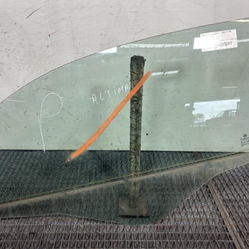 Vitre avant gauche FIAT 500 2 Photo n°1