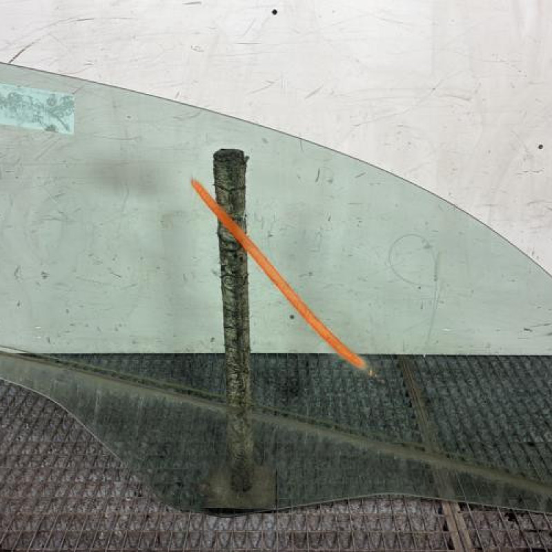 Vitre avant gauche FIAT 500 2 Photo n°4