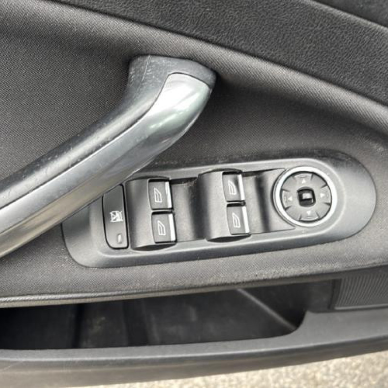 Moteur FORD MONDEO 3 Photo n°14