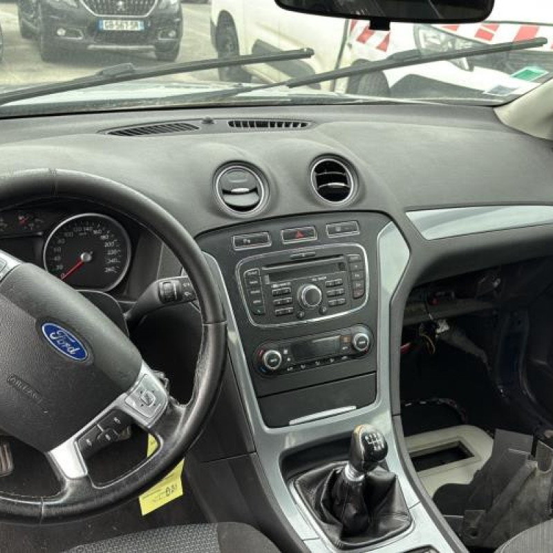 Moteur FORD MONDEO 3 Photo n°17