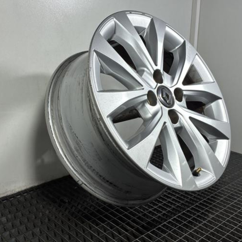 Jante RENAULT CLIO 5 Photo n°3