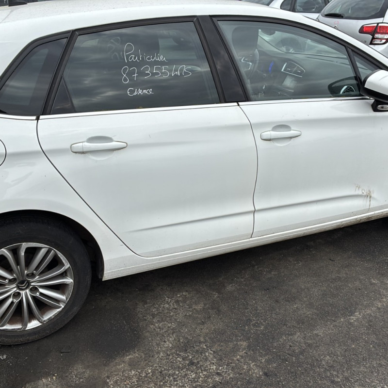 CITROEN C4 2 PHASE 2 1.2 PURETECH - 12V TURBO Photo n°6