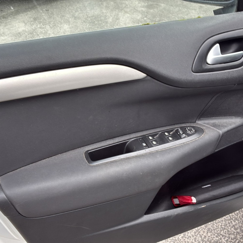 CITROEN C4 2 PHASE 2 1.2 PURETECH - 12V TURBO Photo n°9