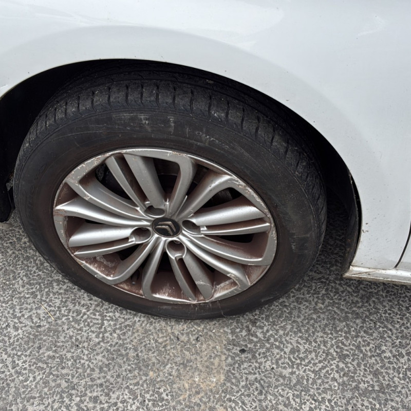 CITROEN C4 2 PHASE 2 1.2 PURETECH - 12V TURBO Photo n°22