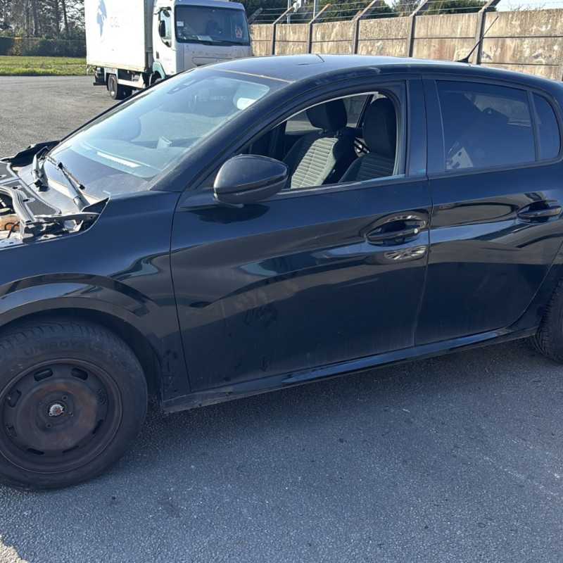 PEUGEOT 208 2 PHASE 1 1.2 PURETECH - 12V TURBO Photo n°8