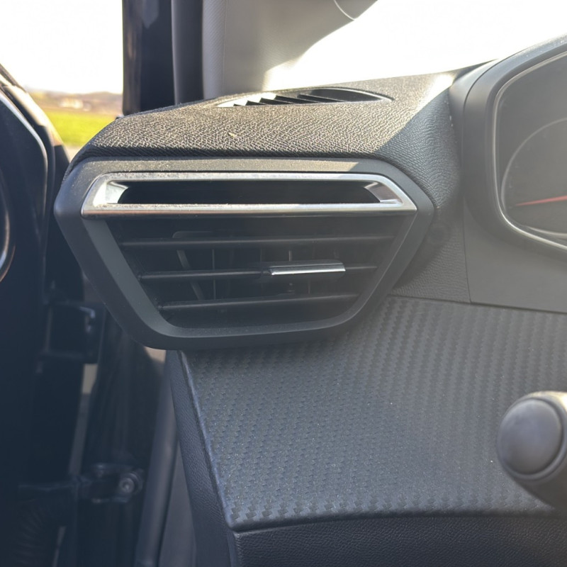 PEUGEOT 208 2 PHASE 1 1.2 PURETECH - 12V TURBO Photo n°15