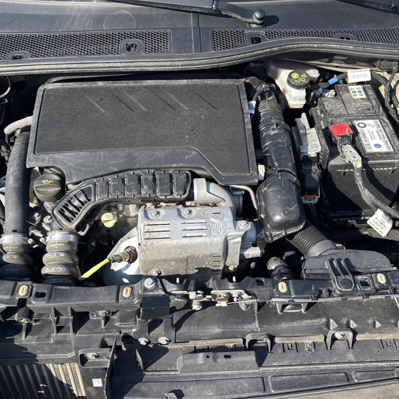 PEUGEOT 208 2 PHASE 1 1.2 PURETECH - 12V TURBO Photo n°23