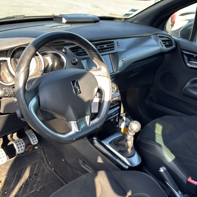 DS DS3 CABRIOLET PHASE 3 1.2 PURETECH - 12V TURBO Photo n°24