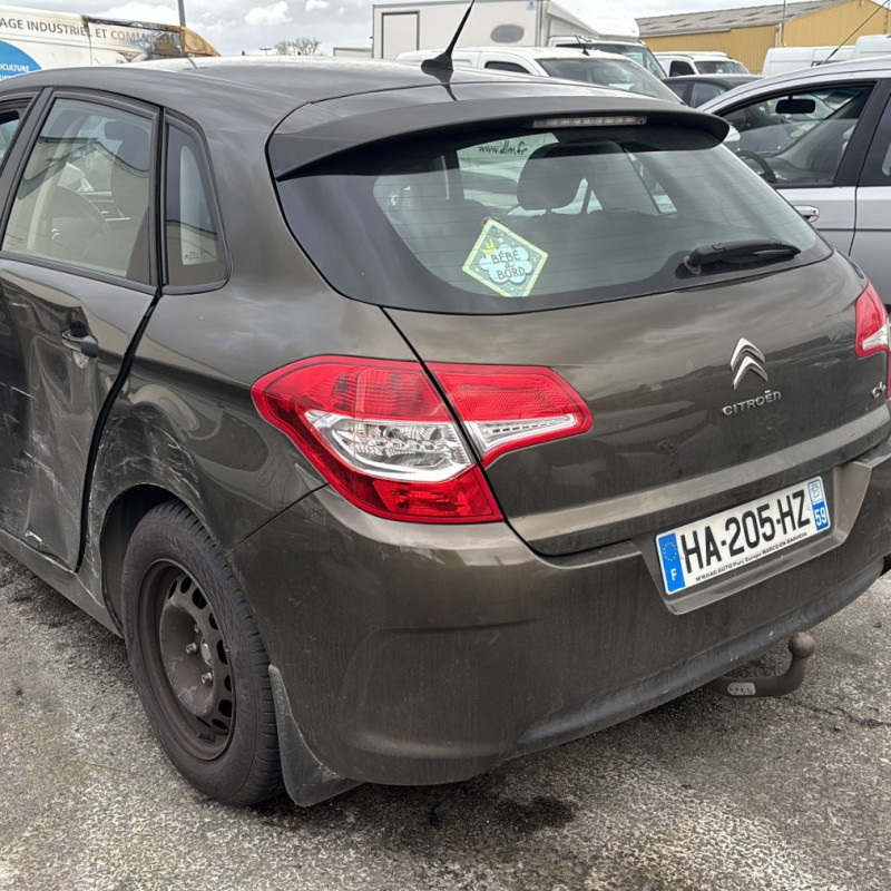 CITROEN C4 2 PHASE 1 1.6 HDI - 8V TURBO Photo n°4