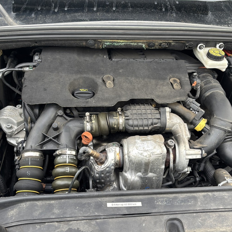 CITROEN C4 2 PHASE 1 1.6 HDI - 8V TURBO Photo n°23