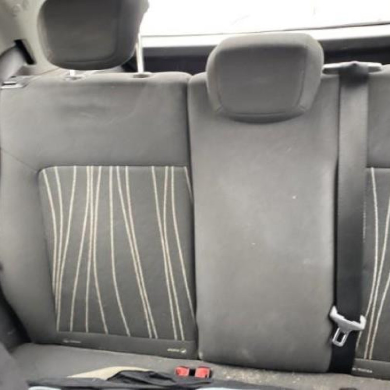 Poignee interieur avant gauche OPEL CORSA D Photo n°8