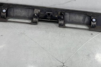 Bouton de coffre PEUGEOT 5008 1