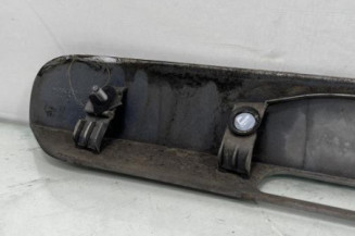 Bouton de coffre PEUGEOT 5008 1