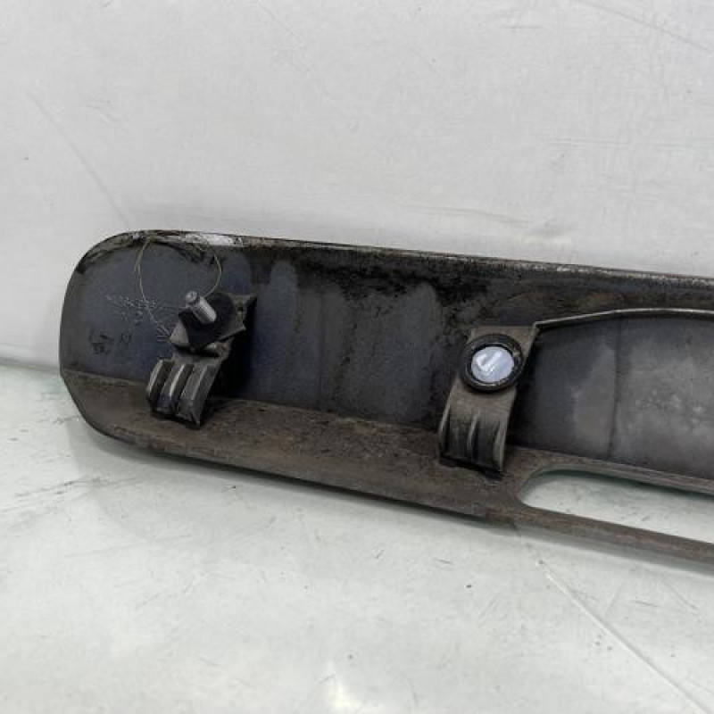 Bouton de coffre PEUGEOT 5008 1 Photo n°6