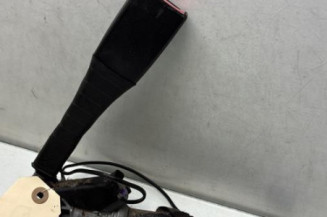 Pretensionneur de ceinture avant droit OPEL CORSA D Photo n°1