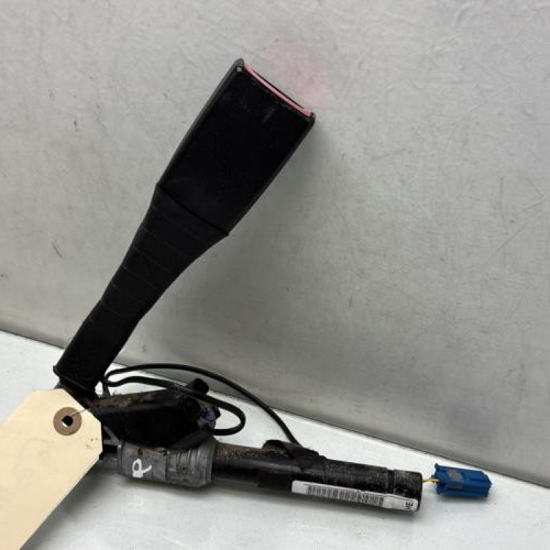 Pretensionneur de ceinture avant droit OPEL CORSA D Photo n°1