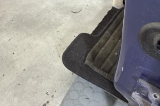 Porte avant gauche PEUGEOT 208 1