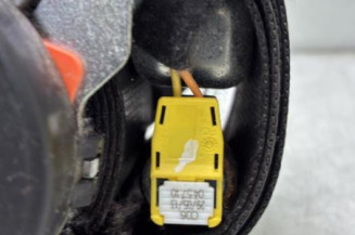 Pretensionneur de ceinture avant gauche PEUGEOT 208 1