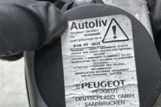 Pretensionneur de ceinture avant gauche PEUGEOT 208 1