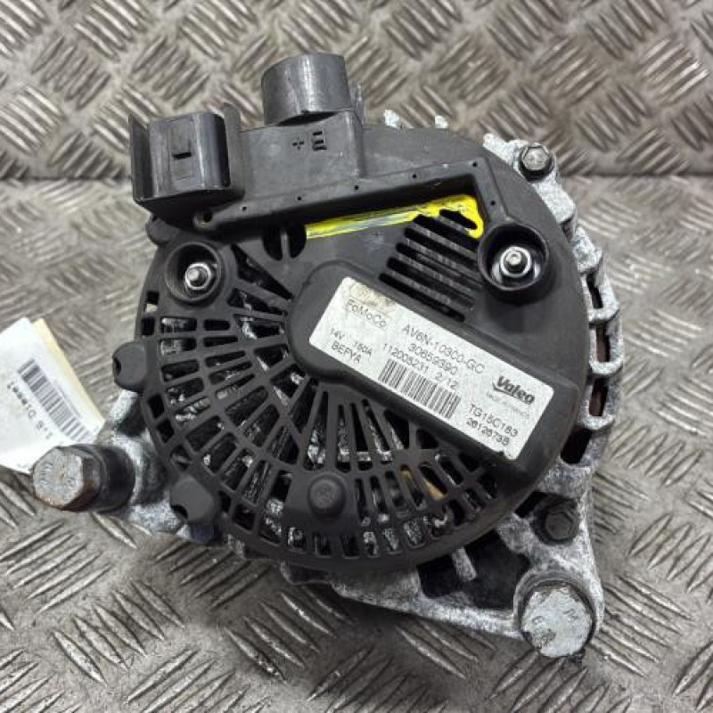 Alternateur FORD FOCUS 3 Photo n°1