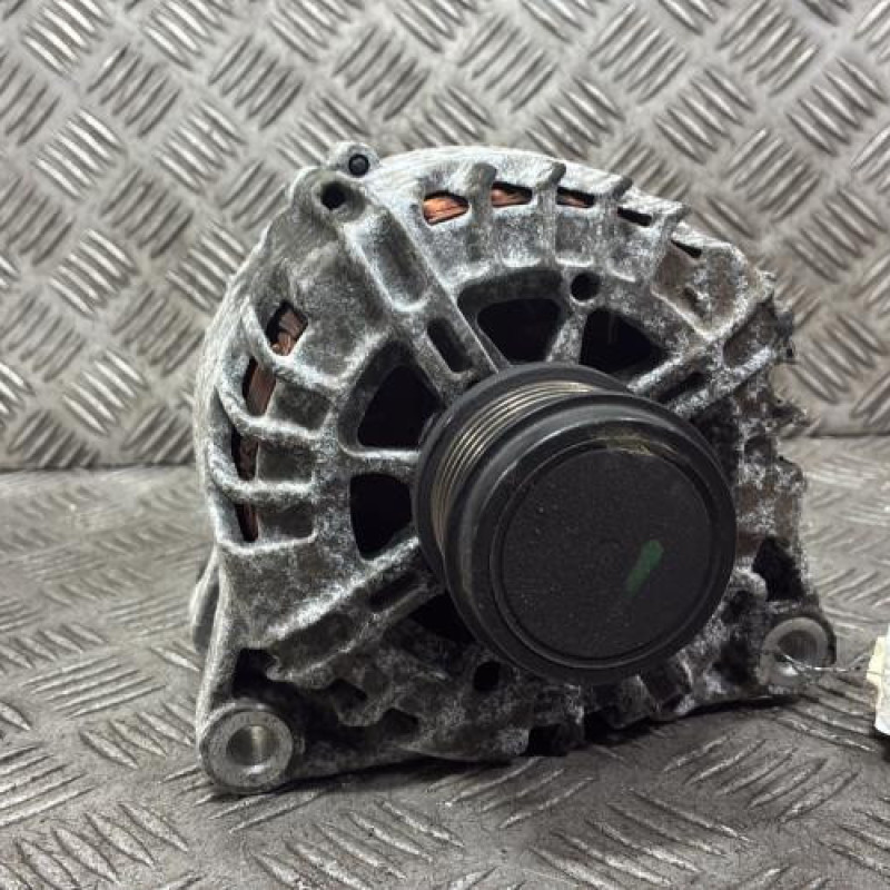 Alternateur FORD FOCUS 3 Photo n°3