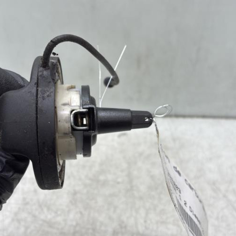 Bouchon de carburant BMW X3 F25 Photo n°3