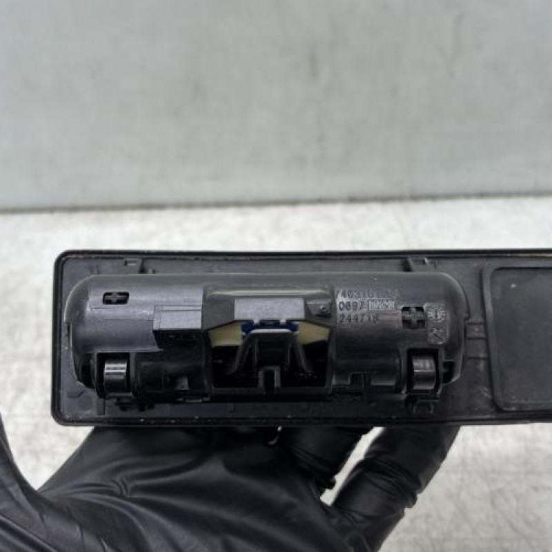 Bouton de coffre BMW X3 F25 Photo n°3