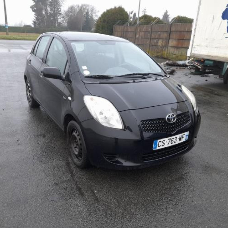 Charniere de capot TOYOTA YARIS 2 Photo n°6