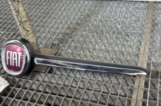 Calandre FIAT 500 2