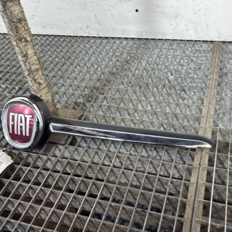 Calandre FIAT 500 2 Photo n°3