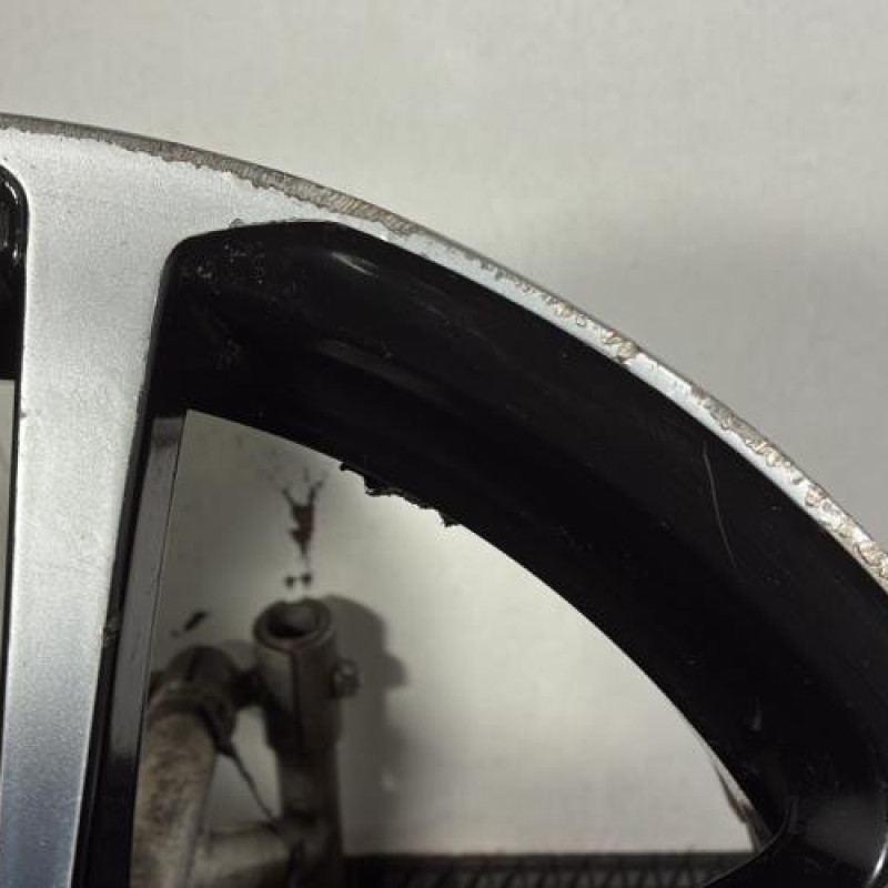 Jante PEUGEOT 208 1 Photo n°3