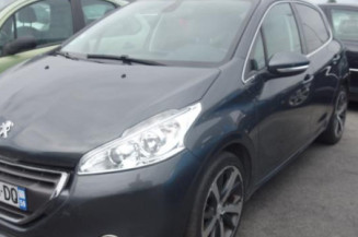 Moteur essuie glace arriere PEUGEOT 208 1